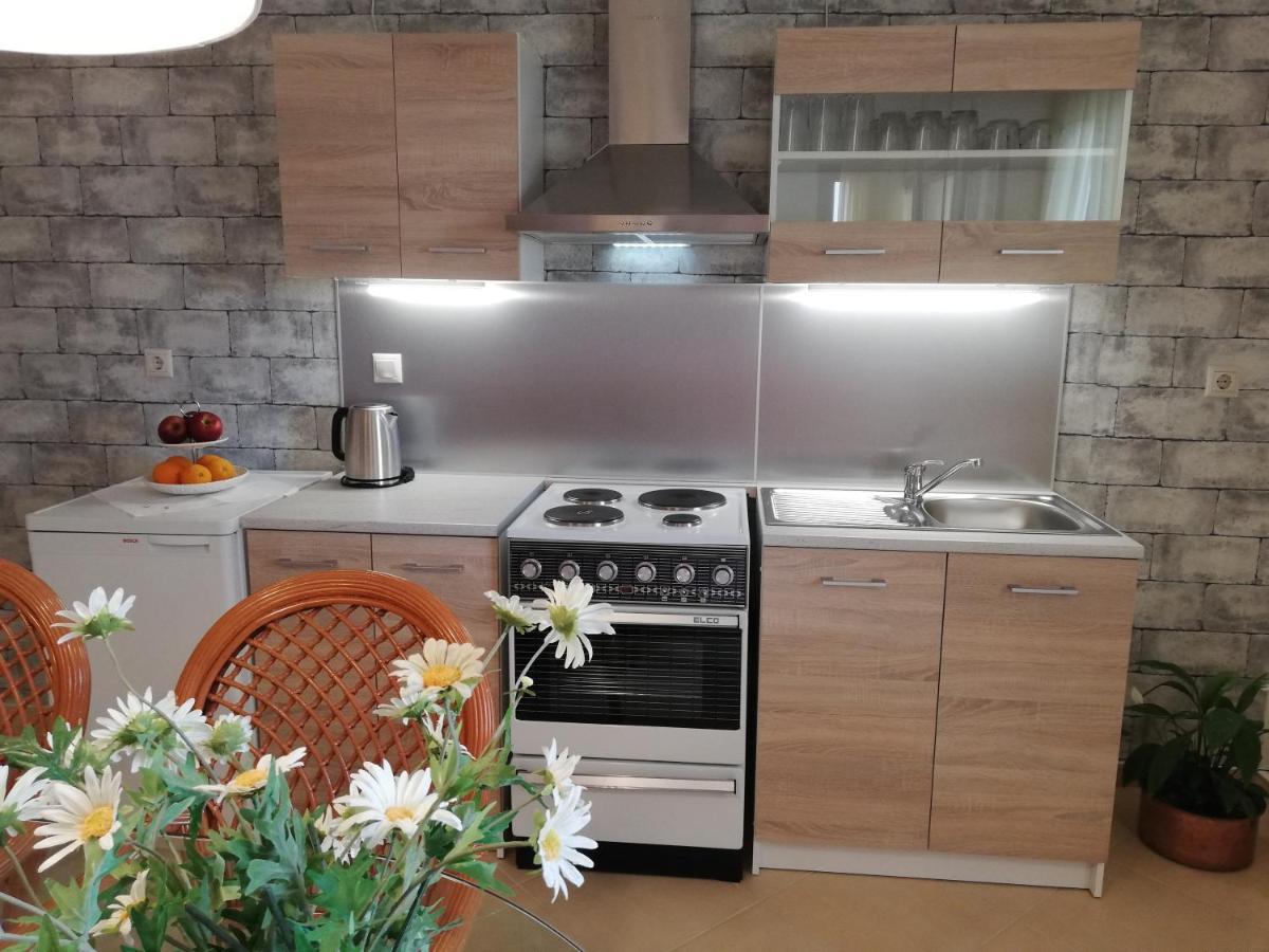 House With View In Amfithea Apartment Ioannina Exterior photo
